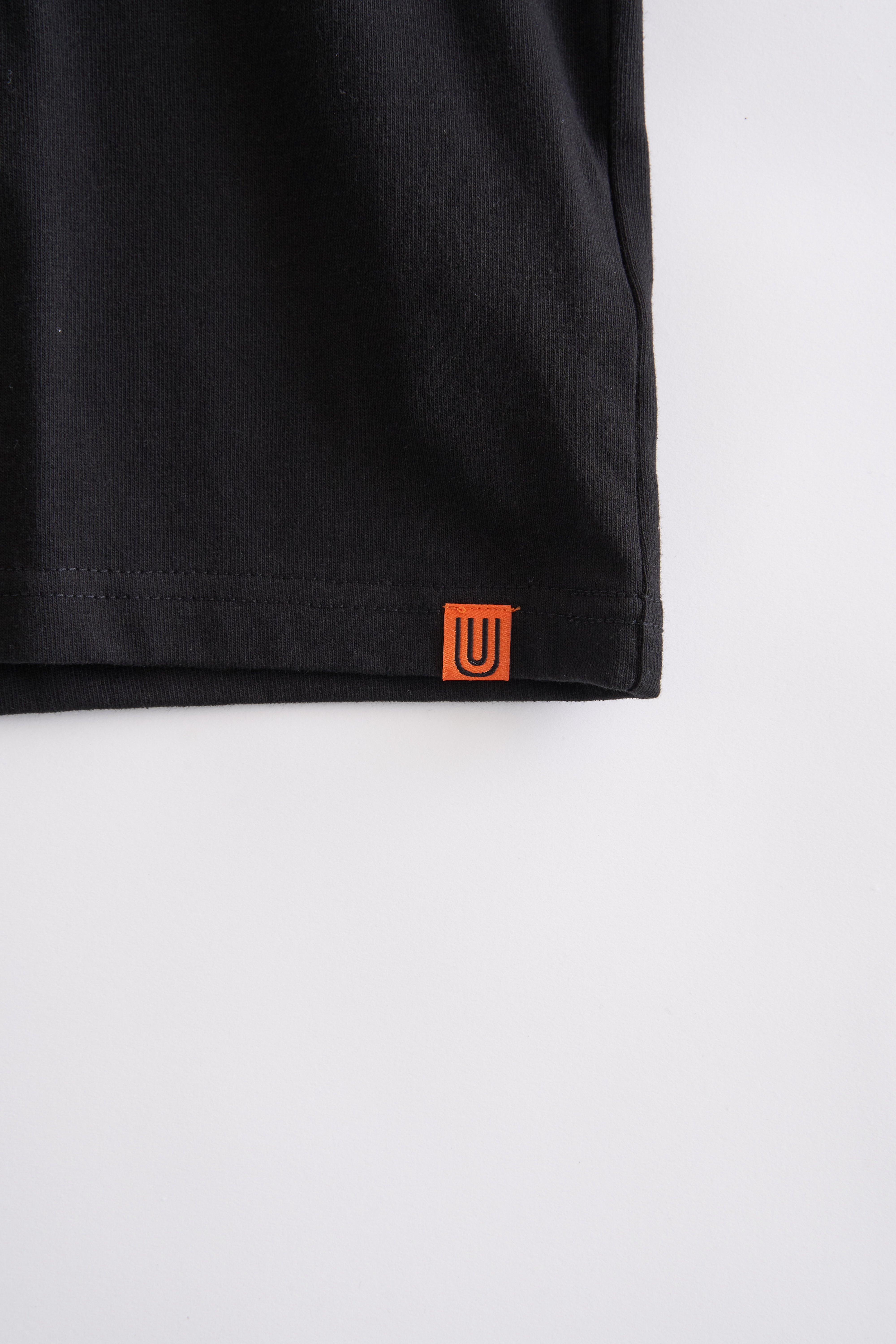 UNIVERSAL OVERALL  / VINTAGE TEXT LOGO TEE