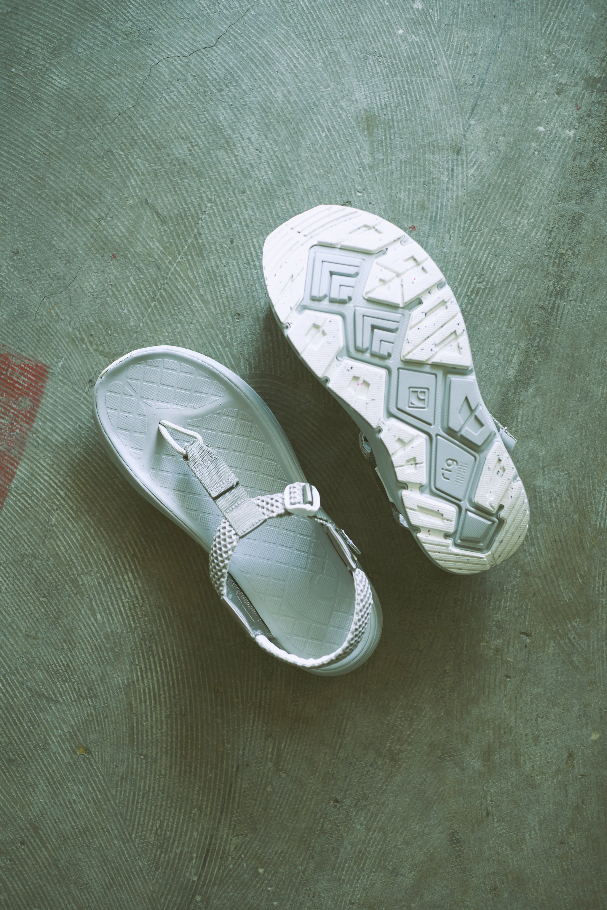 rig / mguu-Gray