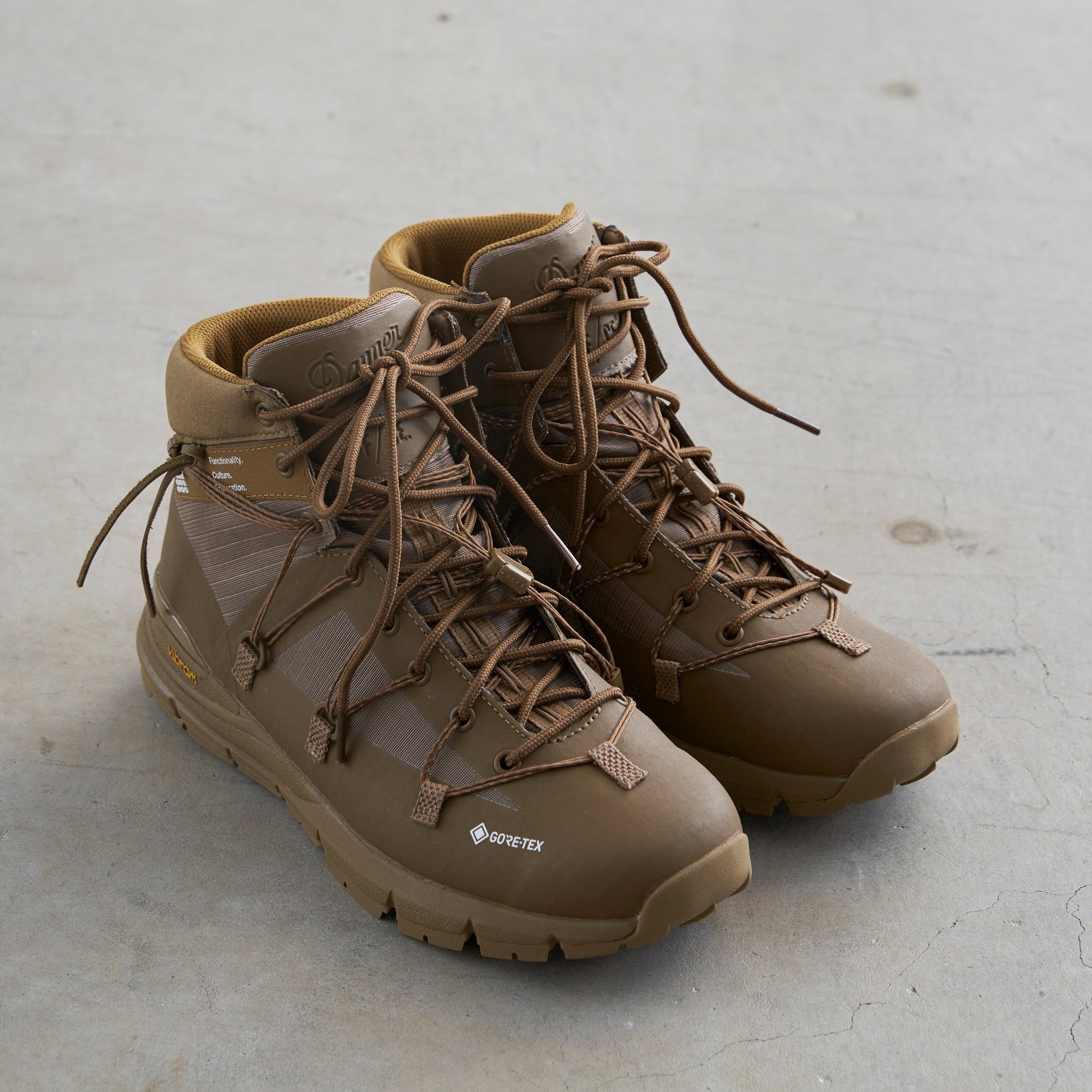F/CE. /  HYBRID DANNER LT GORETEX