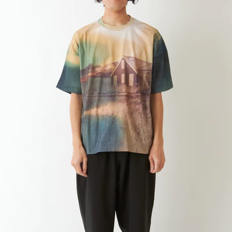 White Mountaineering / PHOTO PRINT T-SHIRT