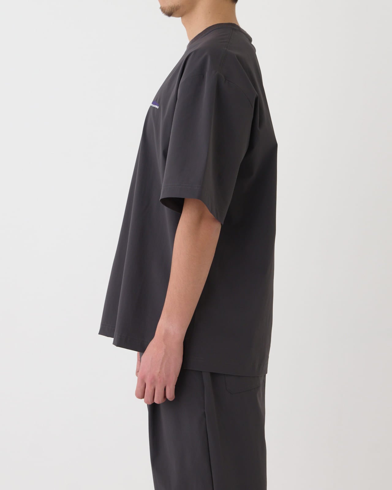 THOUSAND MILE / SHORT SLEEVE T-SHIRT & LONG PANTS セットアップ [TM251NP00011]