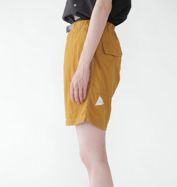 and wander / Ny taffeta hiker short pants