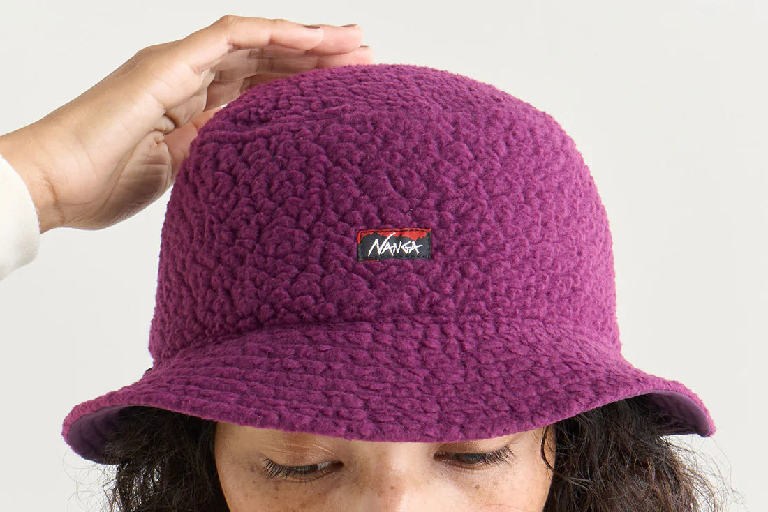 NANGA / REVERSIBLE FLEECE HAT