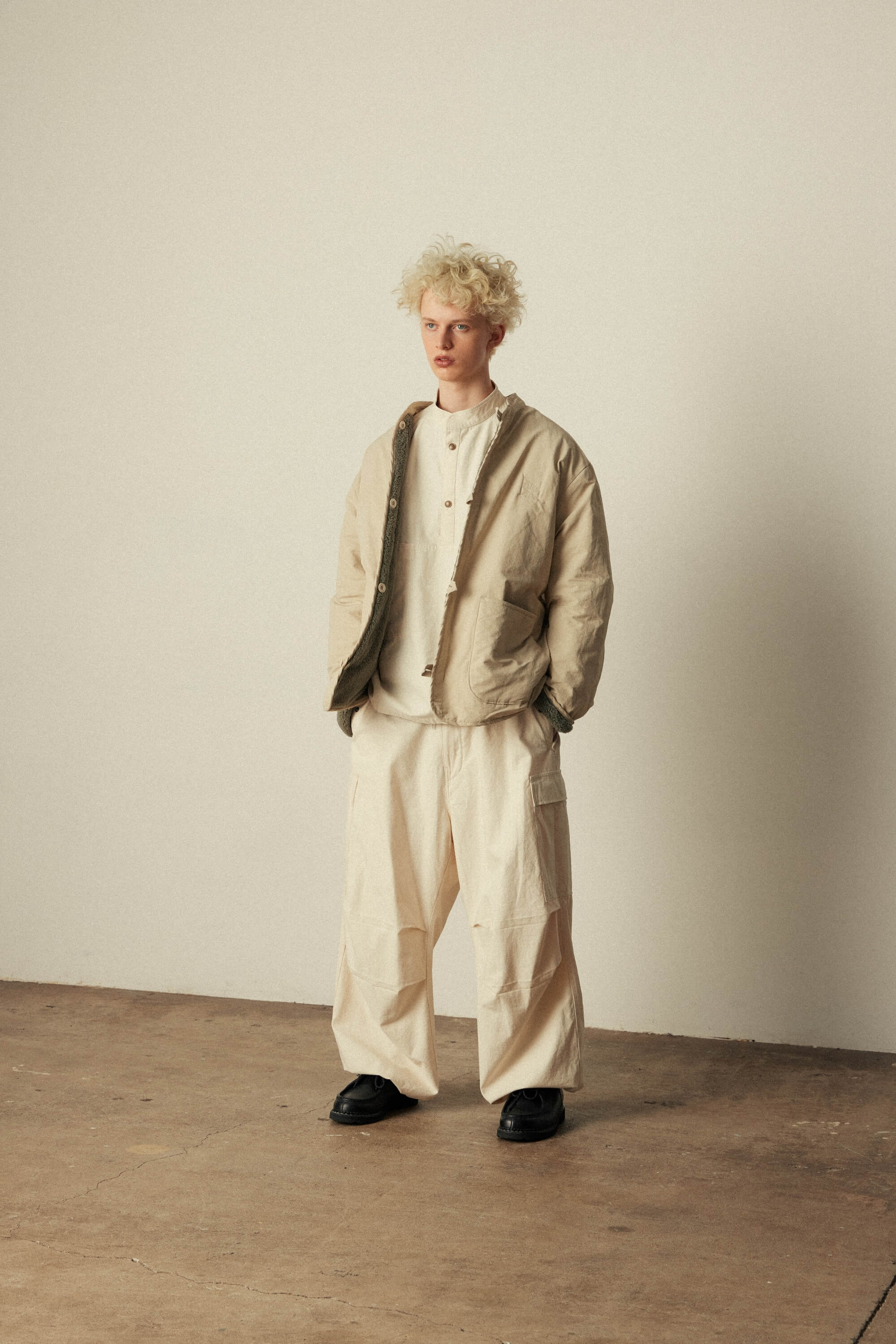 ARMY TWILL / Back Satin Cargo Pants