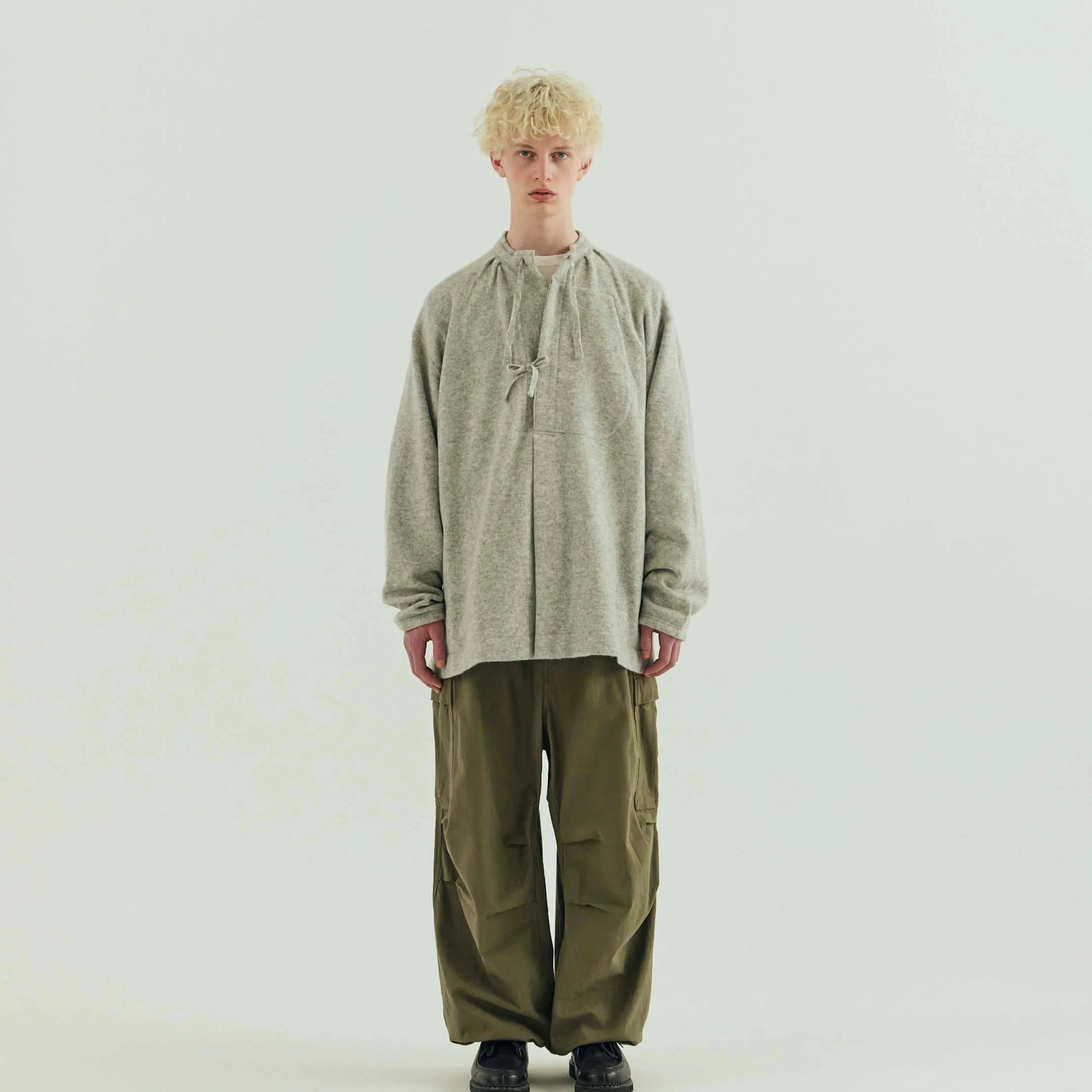 ARMY TWILL / Back Satin Cargo Pants