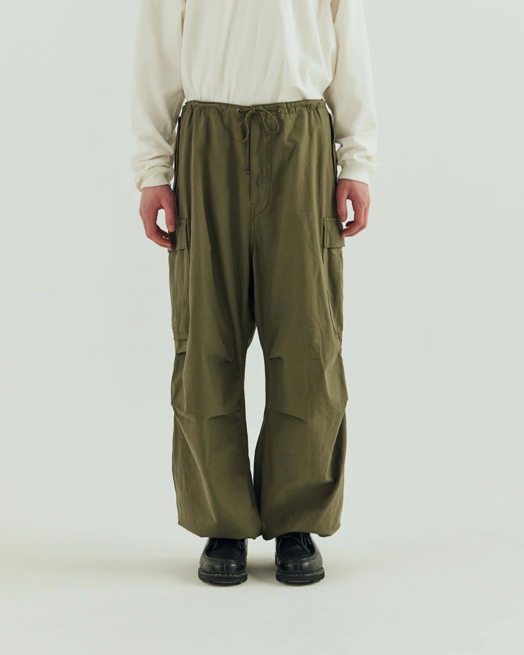 ARMY TWILL / Back Satin Cargo Pants