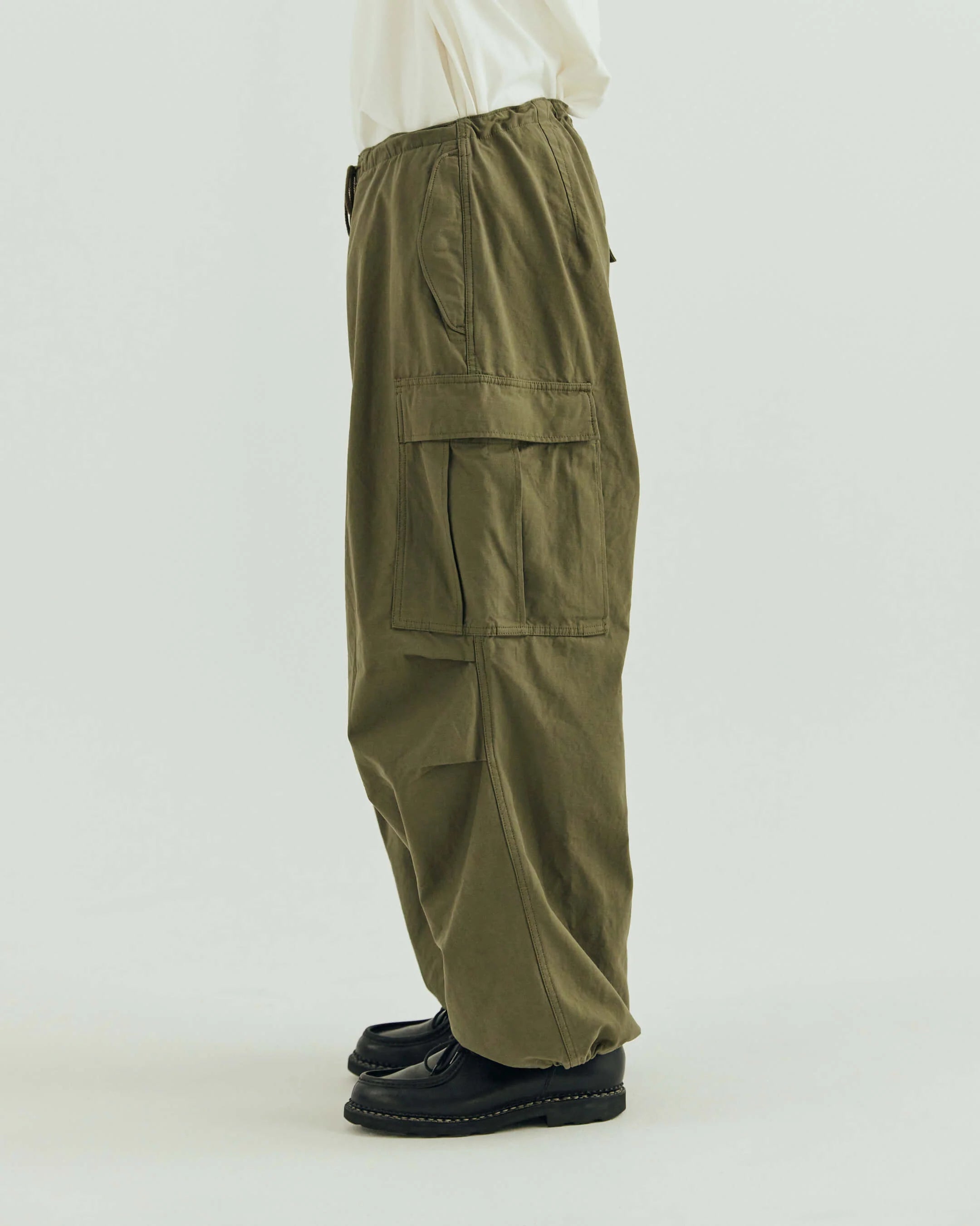 ARMY TWILL / Back Satin Cargo Pants