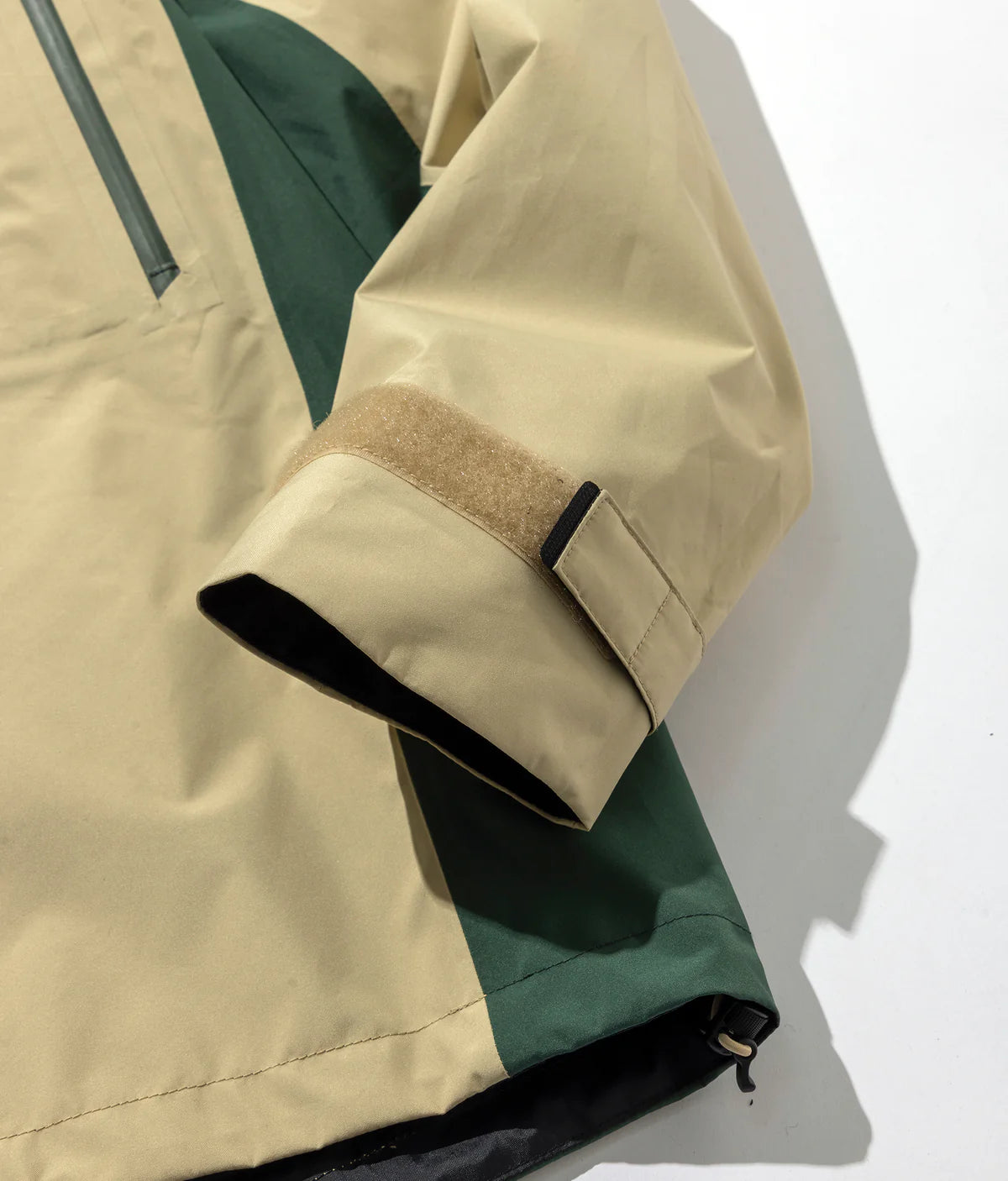 DAIWA / GORE-TEX 2L SHELL JACKET
