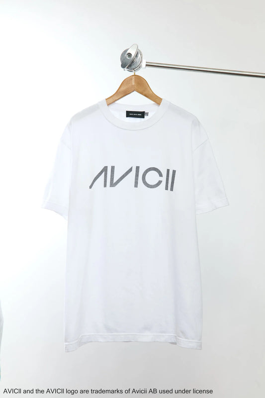 GOOD ROCK SPEED/ AVICII NAME LOGO T-SHIRT