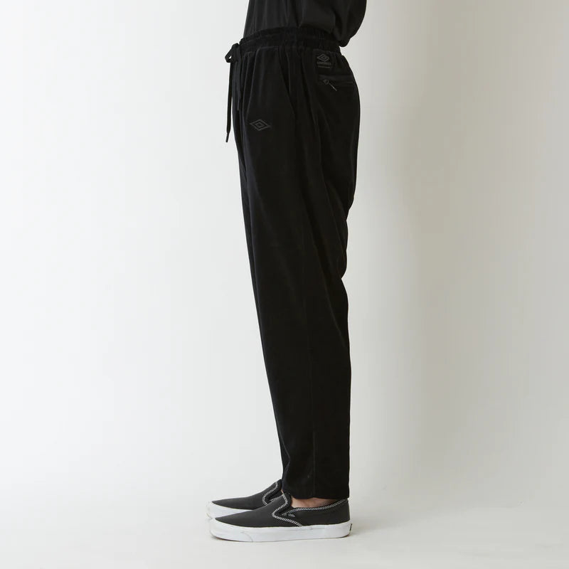 White Mountaineering / WM×UMBRO VELOR PANTS