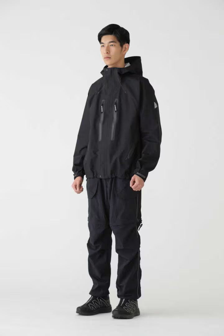 and wander / 2.5Lhiker rain jacket