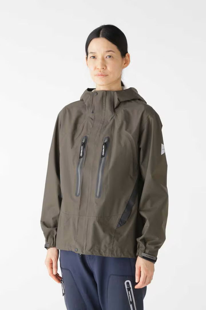 and wander / 2.5Lhiker rain jacket