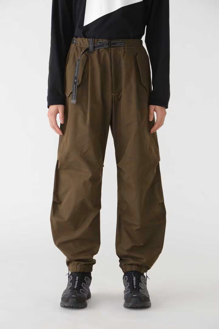 and wander / high count cloth side zip hem pants