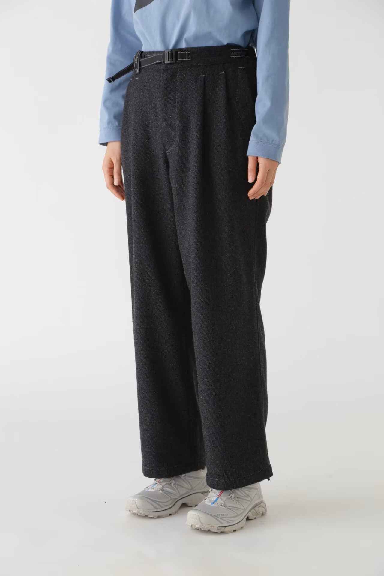 and wander / REWOOL tweed wide pants