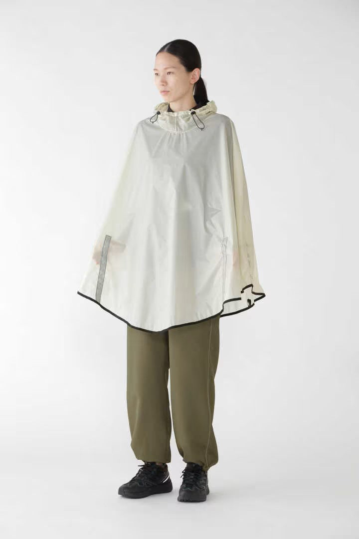Ameri　UNDRESSED HANDY OVER PONCHO ポンチョ Ameri UNDRESSED HANDY OVER PONCHO - メルカリ
