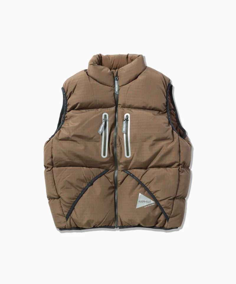 and wander / GRAMICCI × and wander wool check down vest