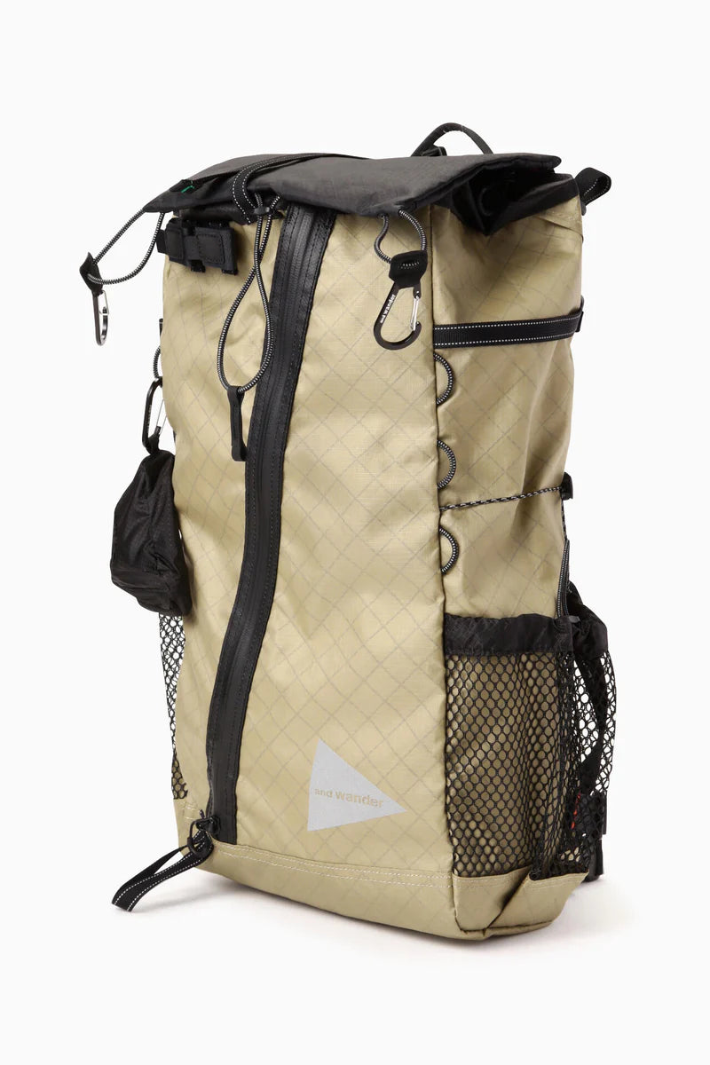 and wander / ECOPAK 30L backpack
