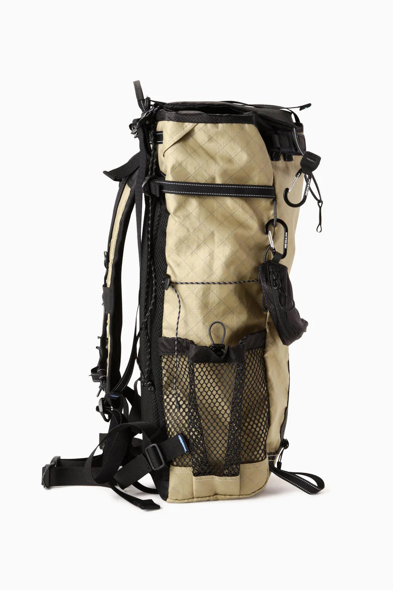 and wander / ECOPAK 30L backpack