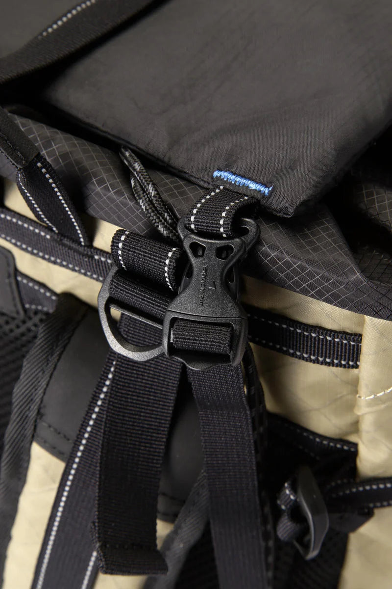 and wander / ECOPAK 30L backpack