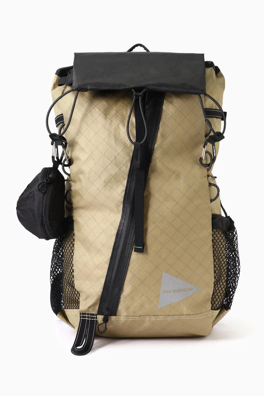 and wander / ECOPAK 30L backpack