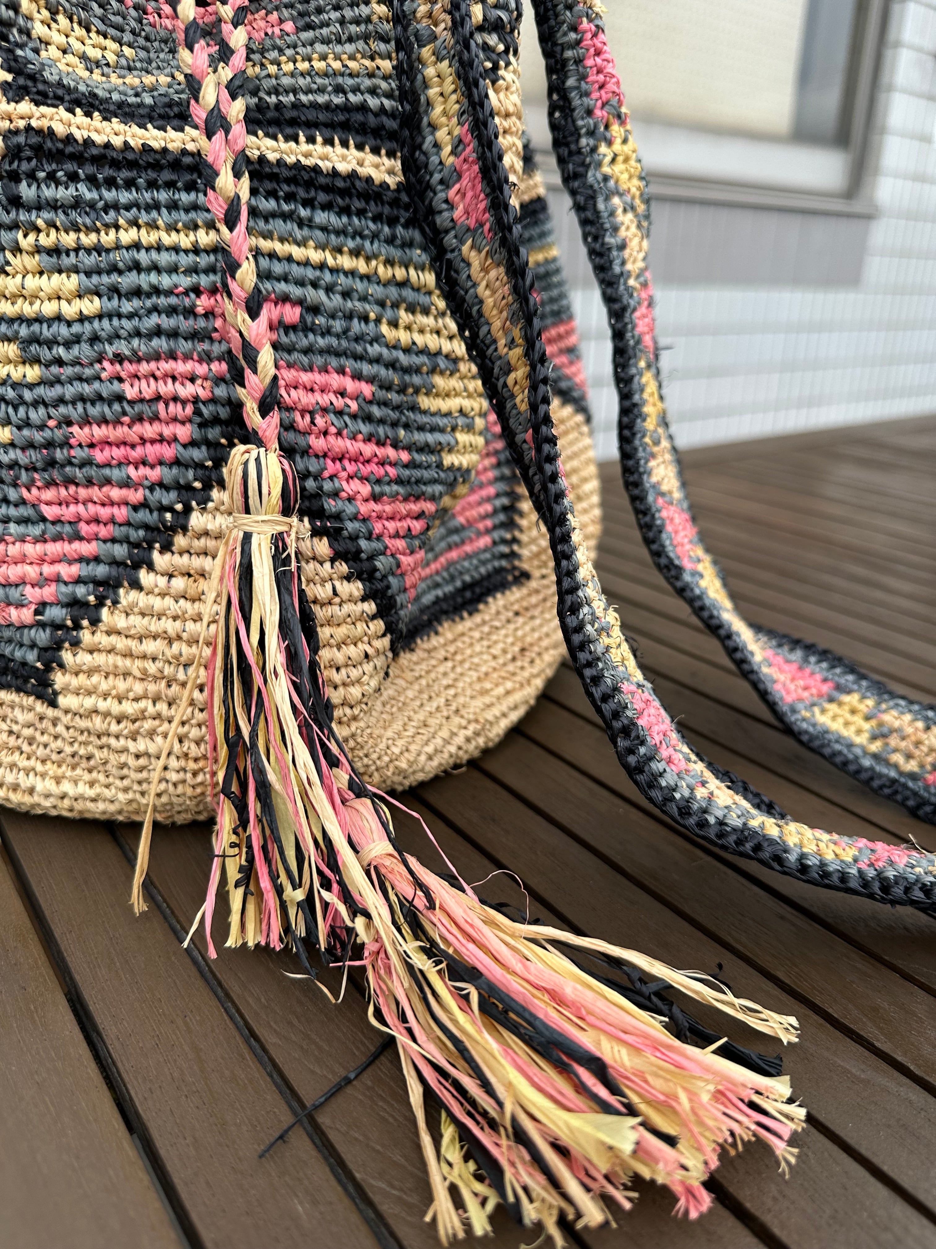 Auntierosa Holiday / ”Love stitch”Colonbia Bag