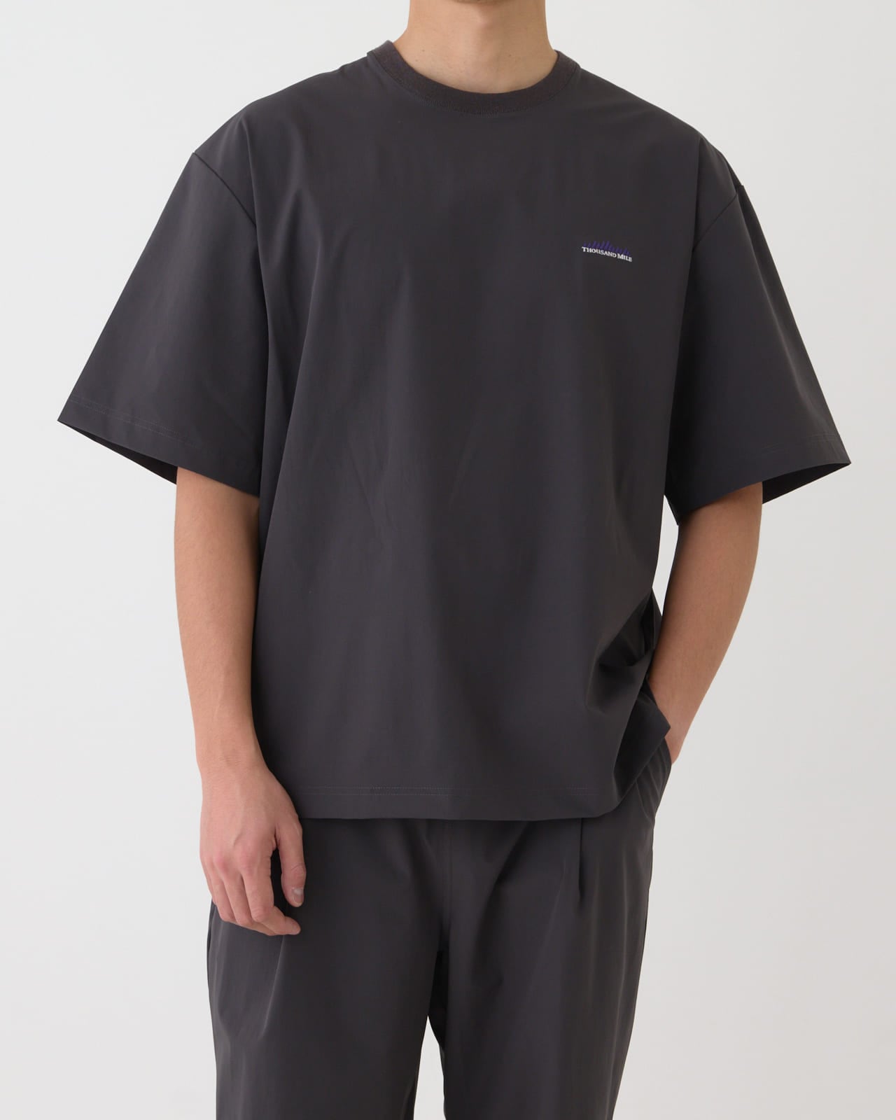 THOUSAND MILE / SHORT SLEEVE T-SHIRT & LONG PANTS セットアップ [TM251NP00011]