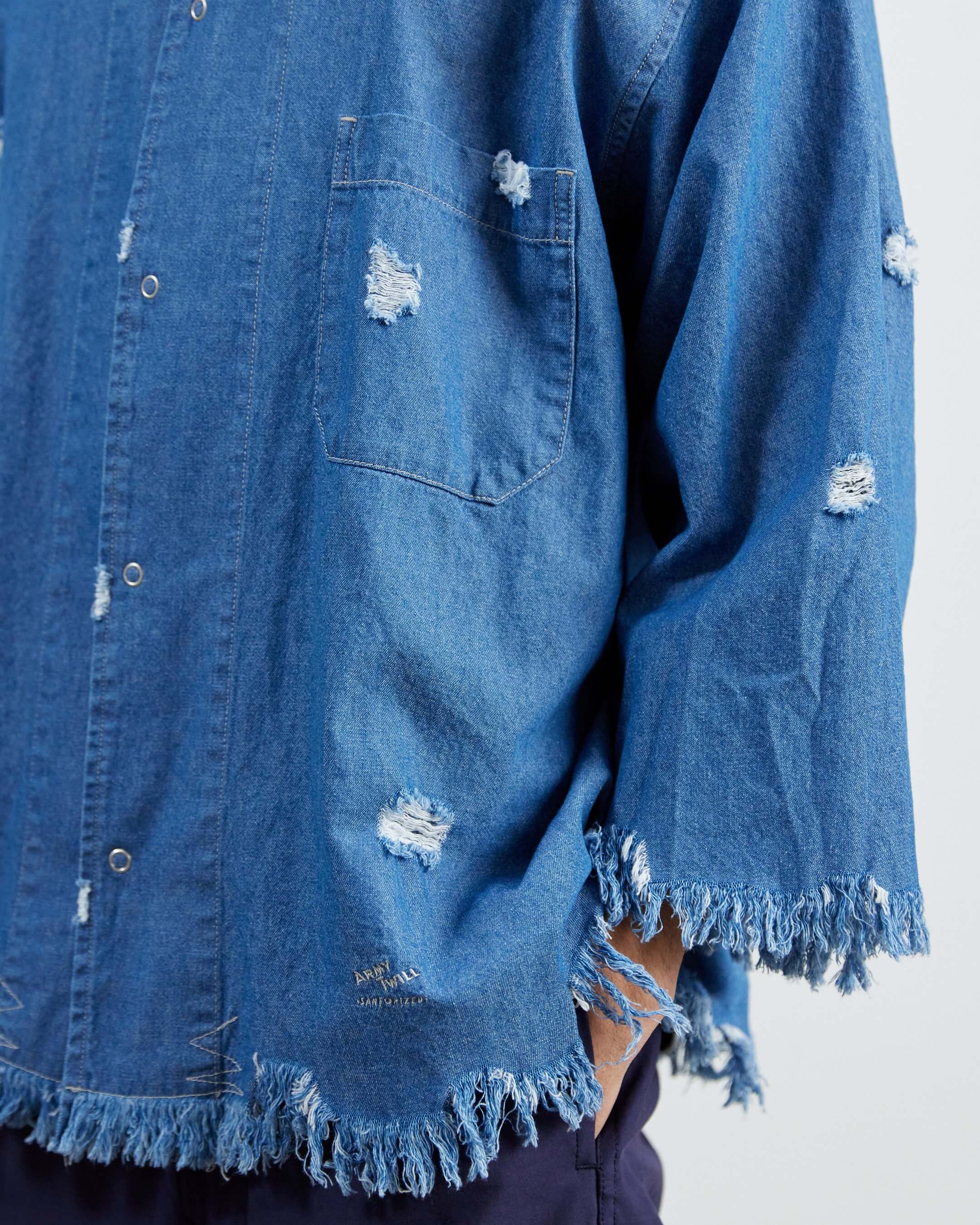ARMY TWILL / Damage Light Denim Snap Shirt