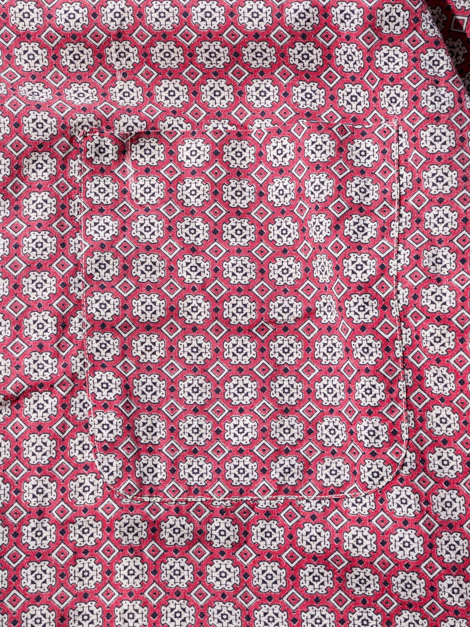 NorMo Vintage / 50's  60's RED PATTARN PRINT OPEN COLLAR SHIRTS WASH WEAR SIZE L