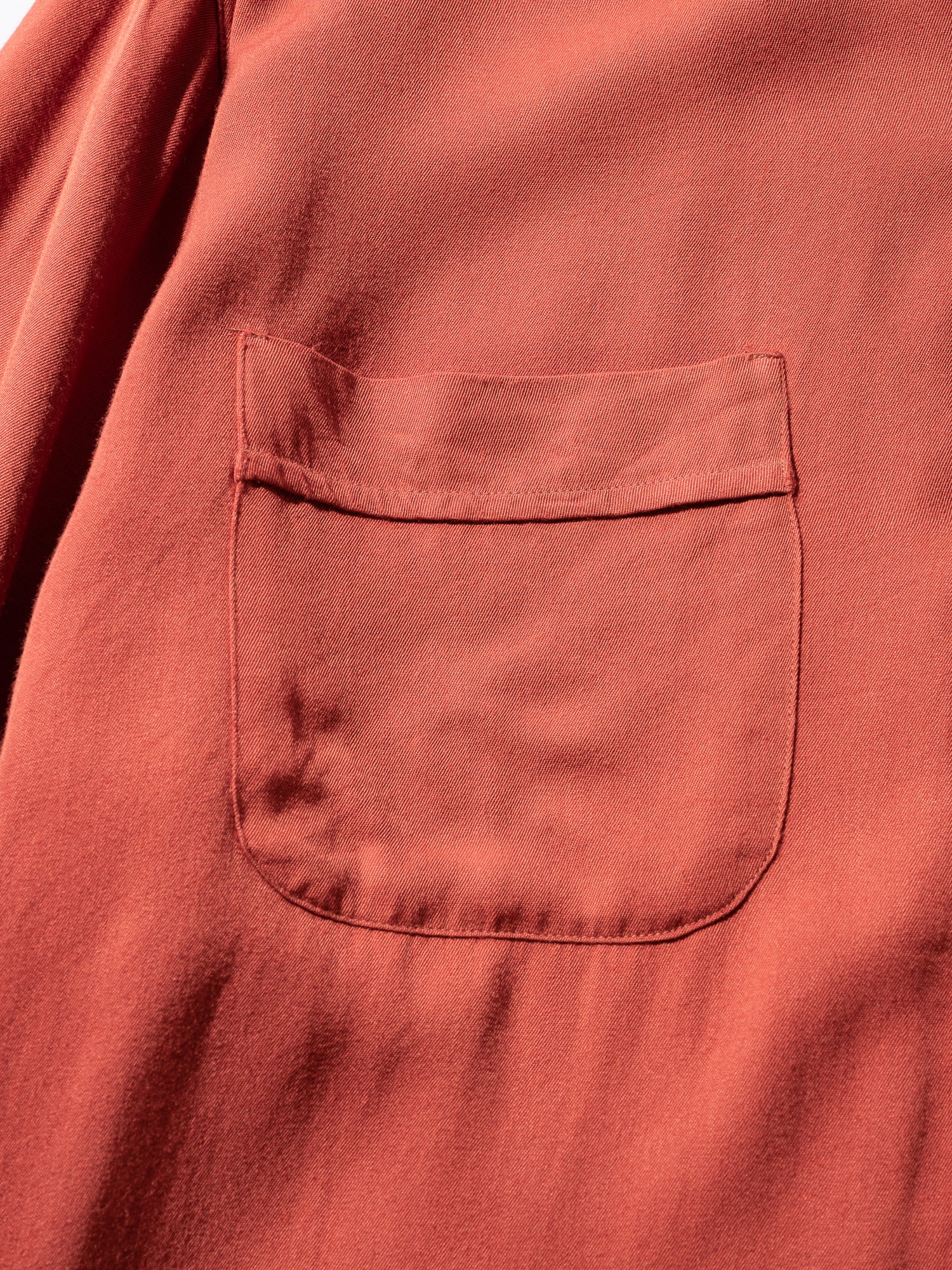 NorMo Vintage / 50's  60's "PILGRIM" RED OPEN COLLAR RAYON SHIRTS SIZE XL
