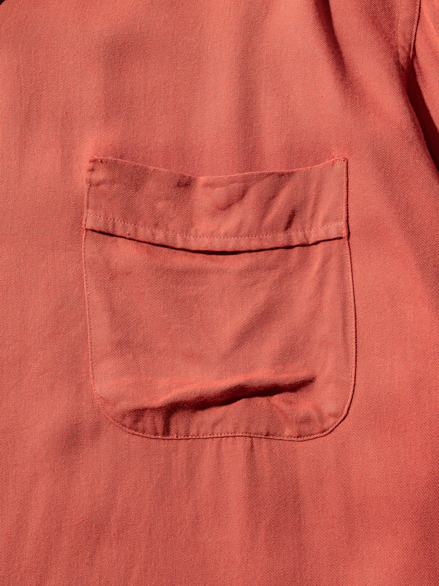 NorMo Vintage / 50's  60's "PILGRIM" RED OPEN COLLAR RAYON SHIRTS SIZE XL