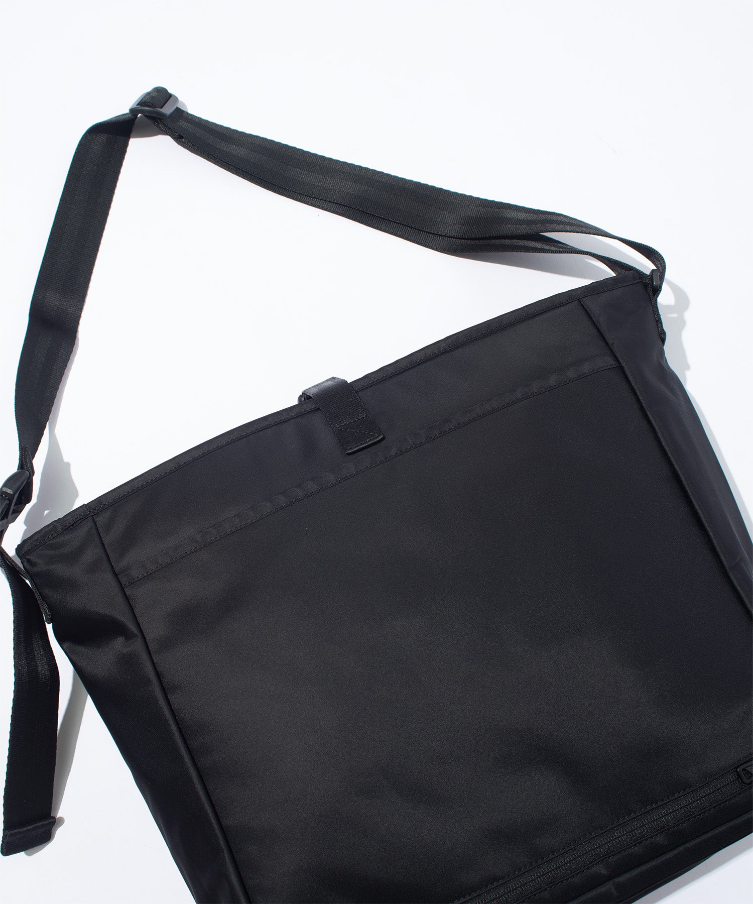 F/CE. / RECYCLE TWILL COURIER SHOULDER / エフシーイー リサイクル ツイル クーリエ ショルダー