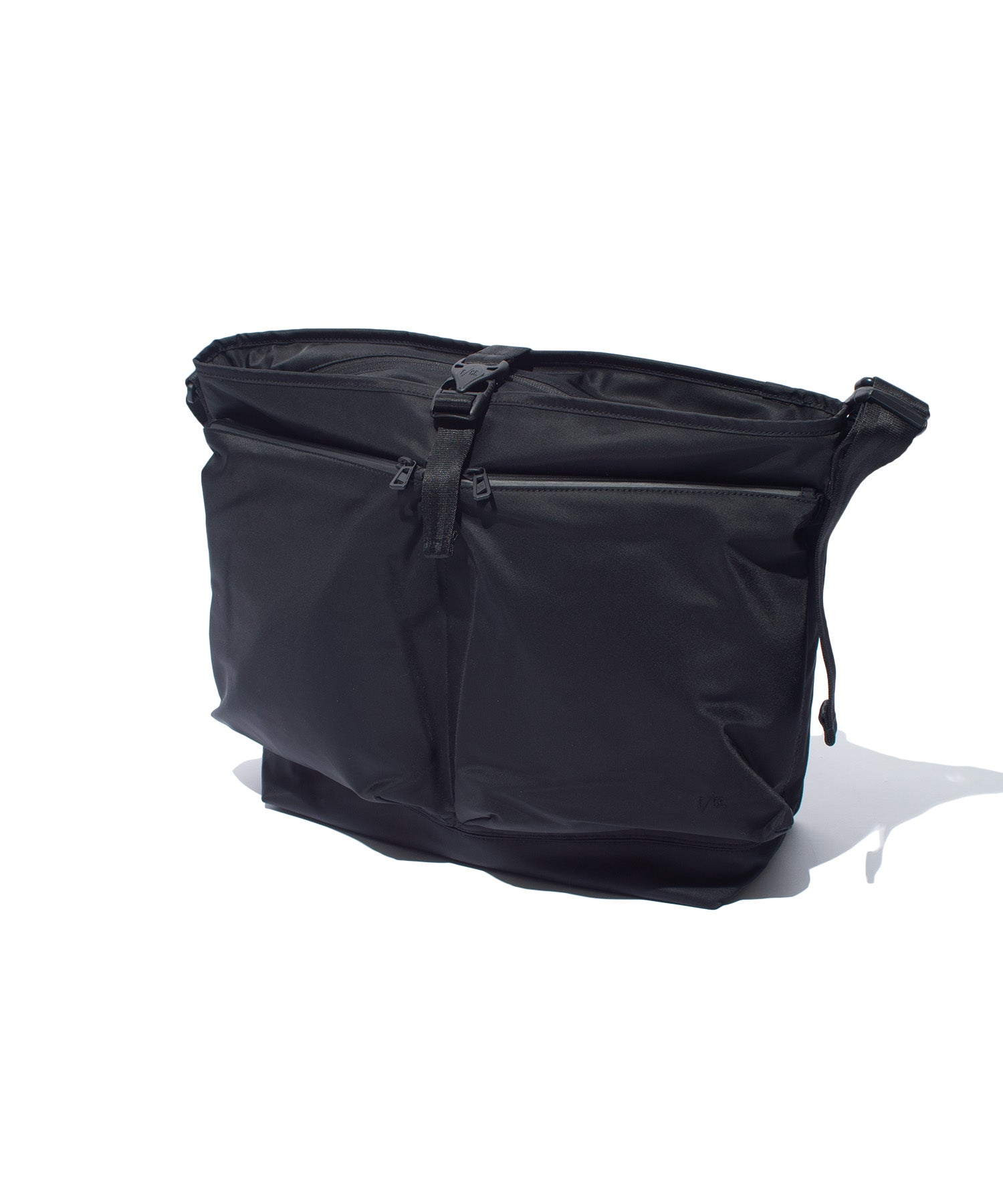 F/CE. / RECYCLE TWILL COURIER SHOULDER / エフシーイー リサイクル ツイル クーリエ ショルダー