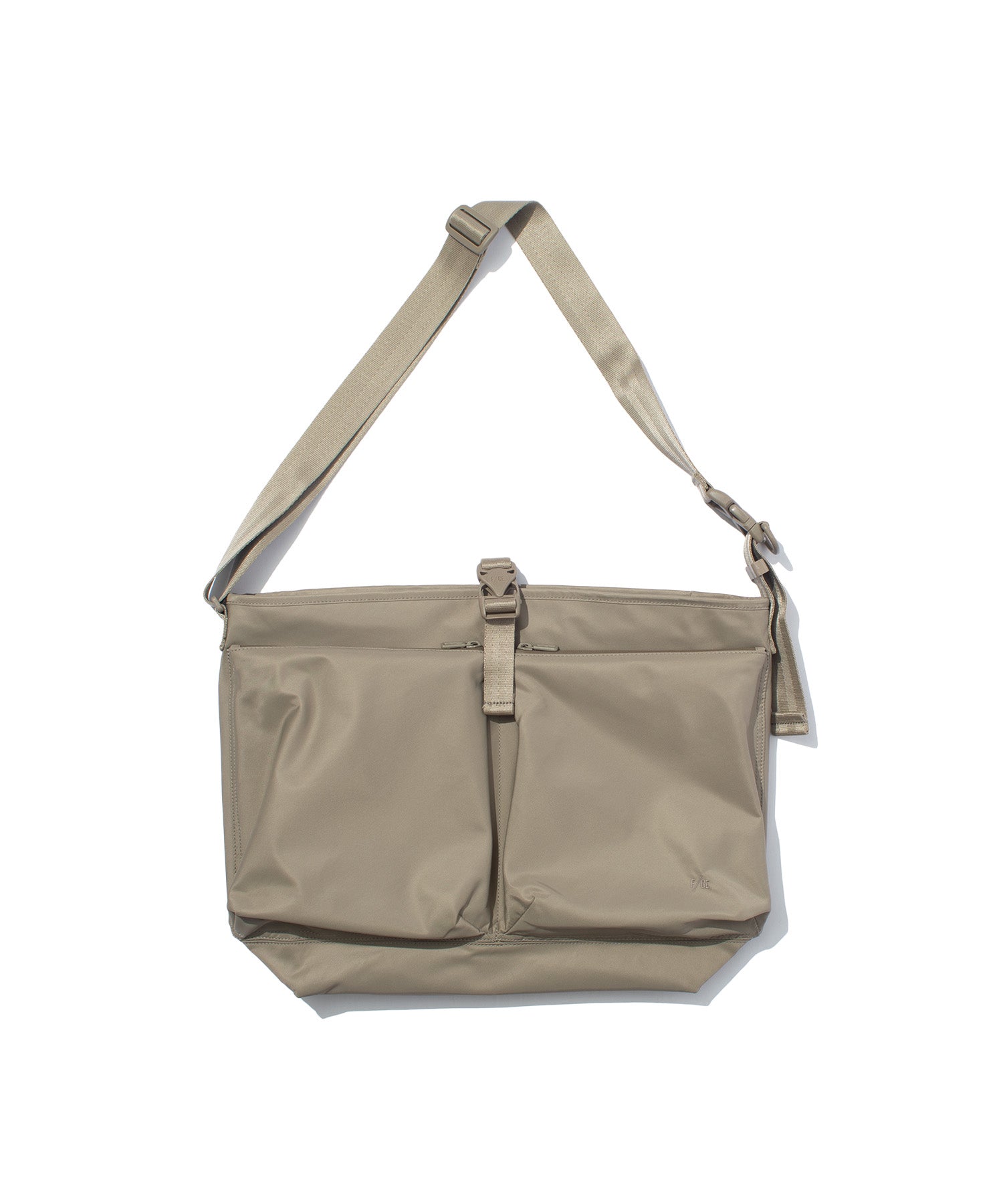 F/CE. / RECYCLE TWILL COURIER SHOULDER / エフシーイー リサイクル ツイル クーリエ ショルダー