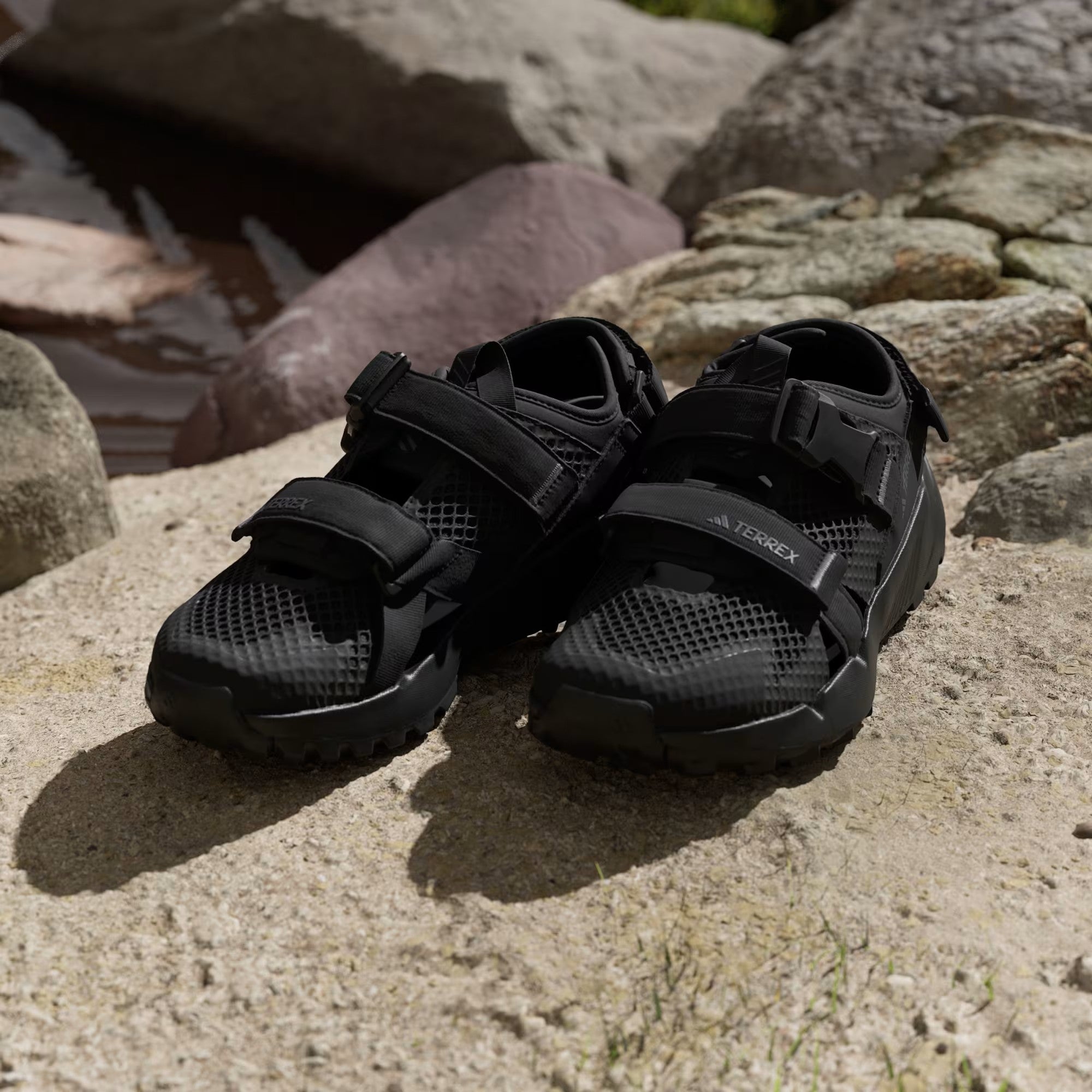 adidas / TERREX HYDROTERRA ATR