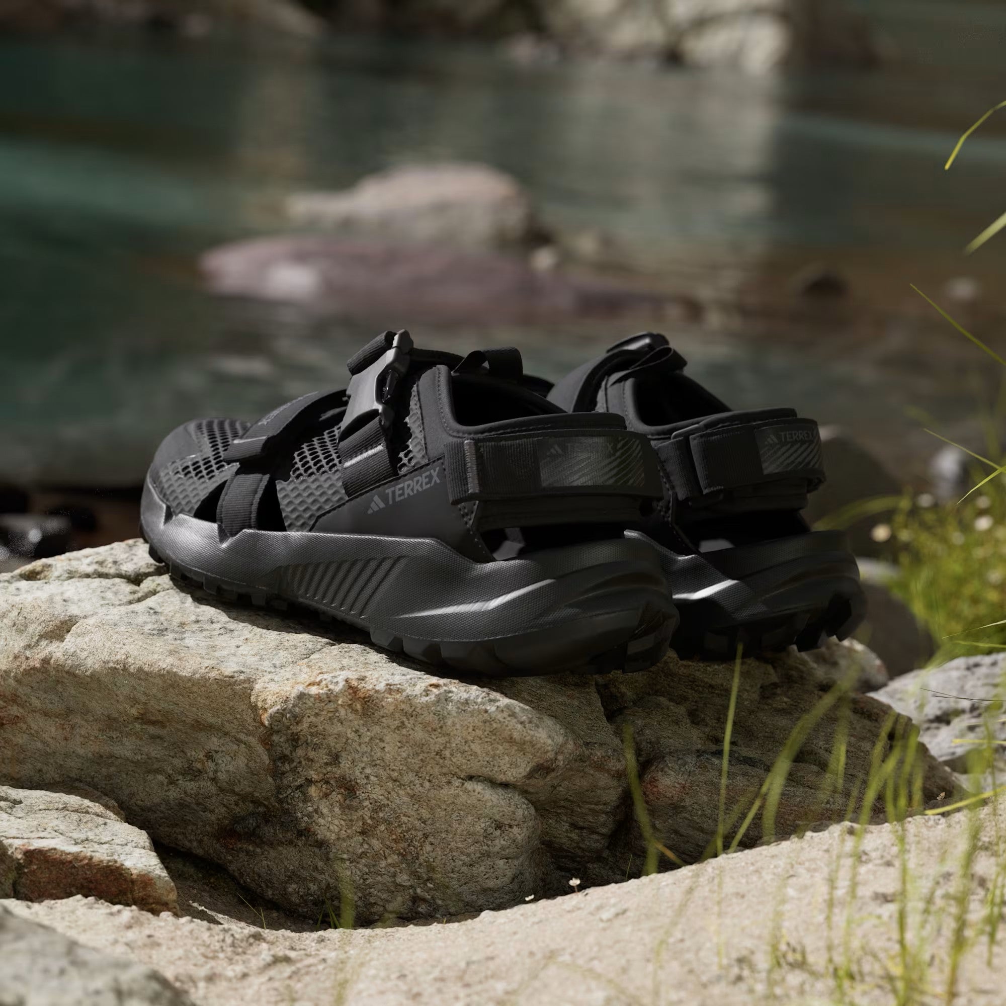 adidas / TERREX HYDROTERRA ATR