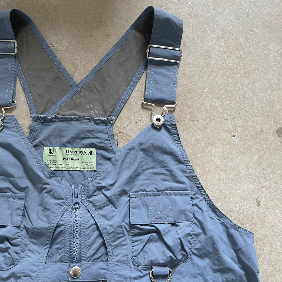 UNIVERSAL OVERALL  /  PLAY AIR VEST