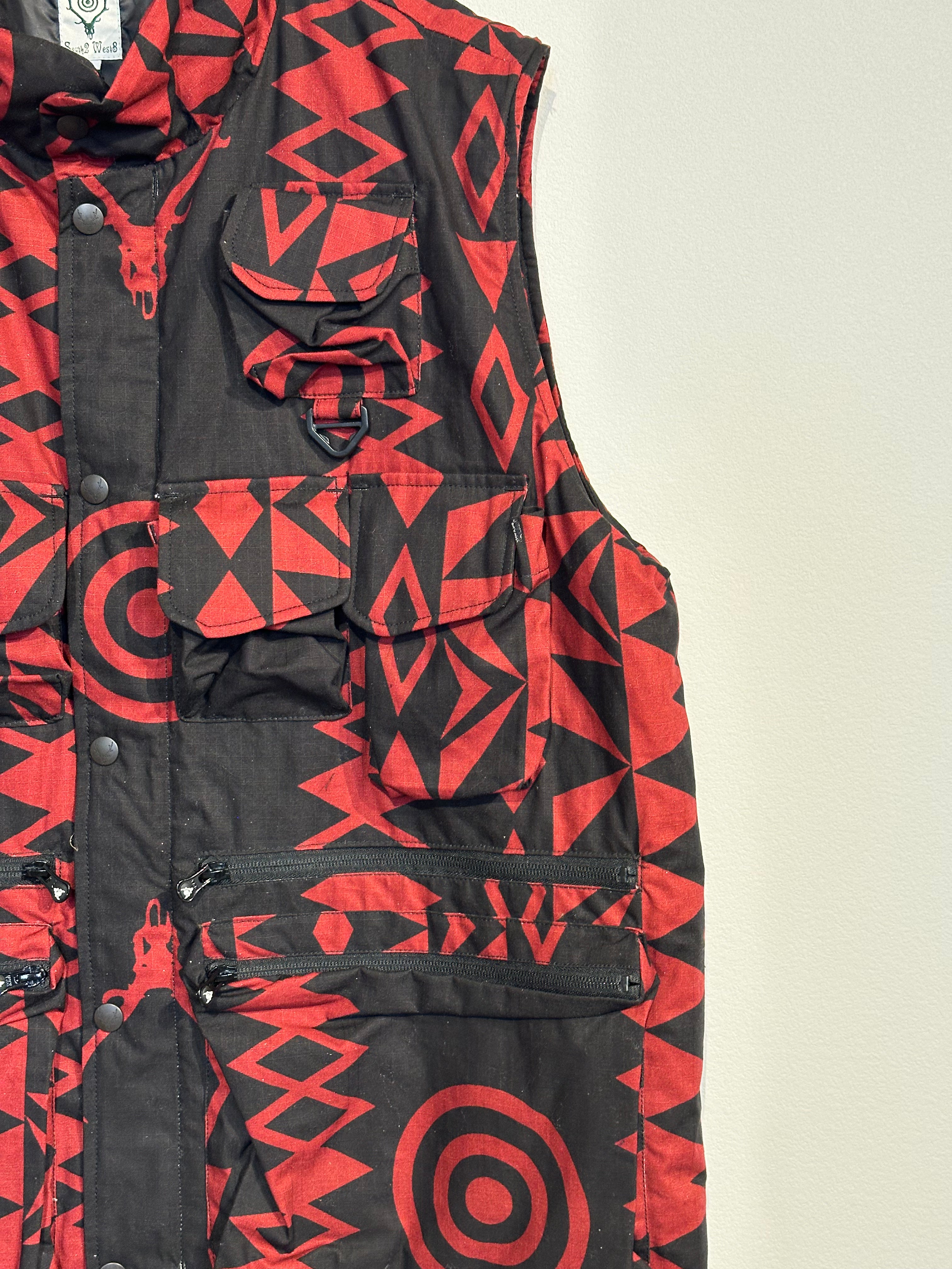 South2west8 / Multi-Pocket Zipped Padding Vest - Cotton Ripstop / Printed