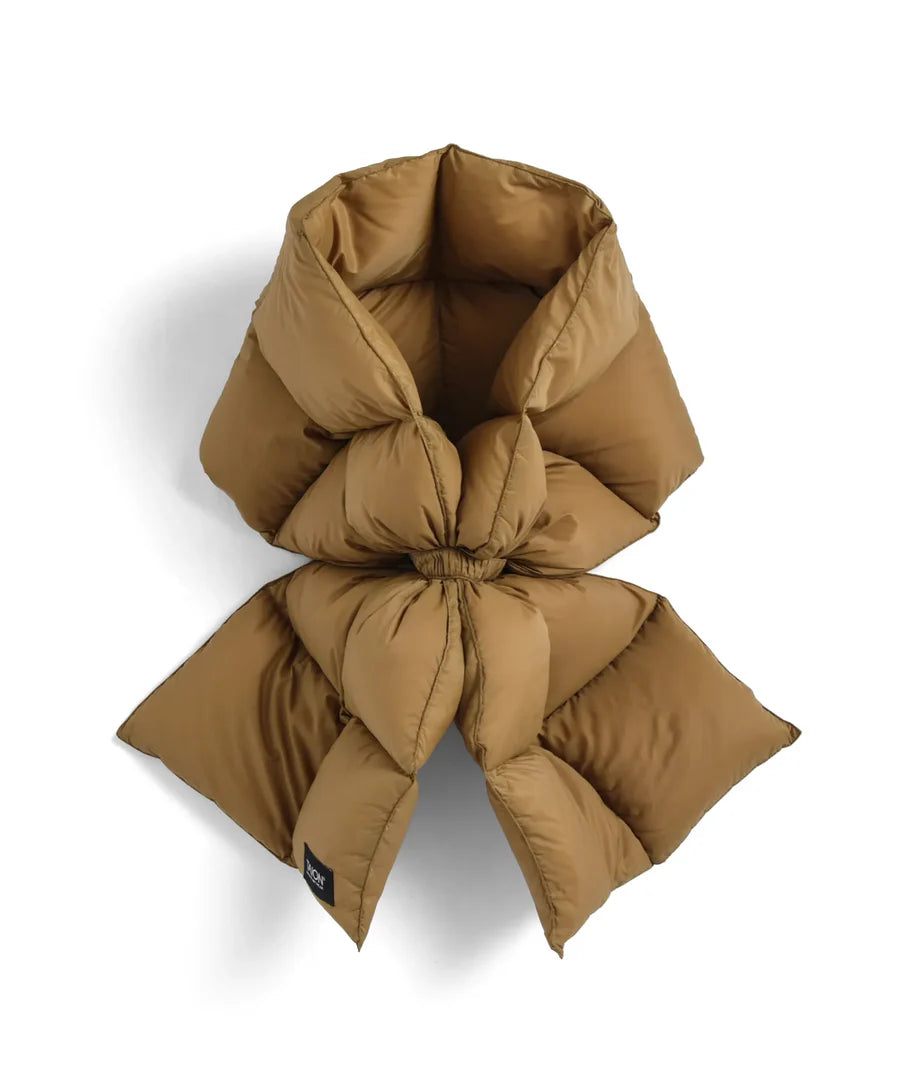 TAION / MOUNTAIN VOLUME DOWN SCARF