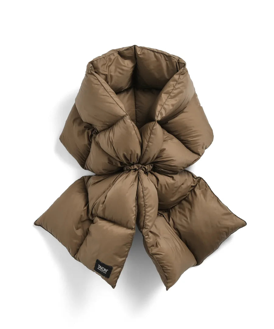 TAION / MOUNTAIN VOLUME DOWN SCARF