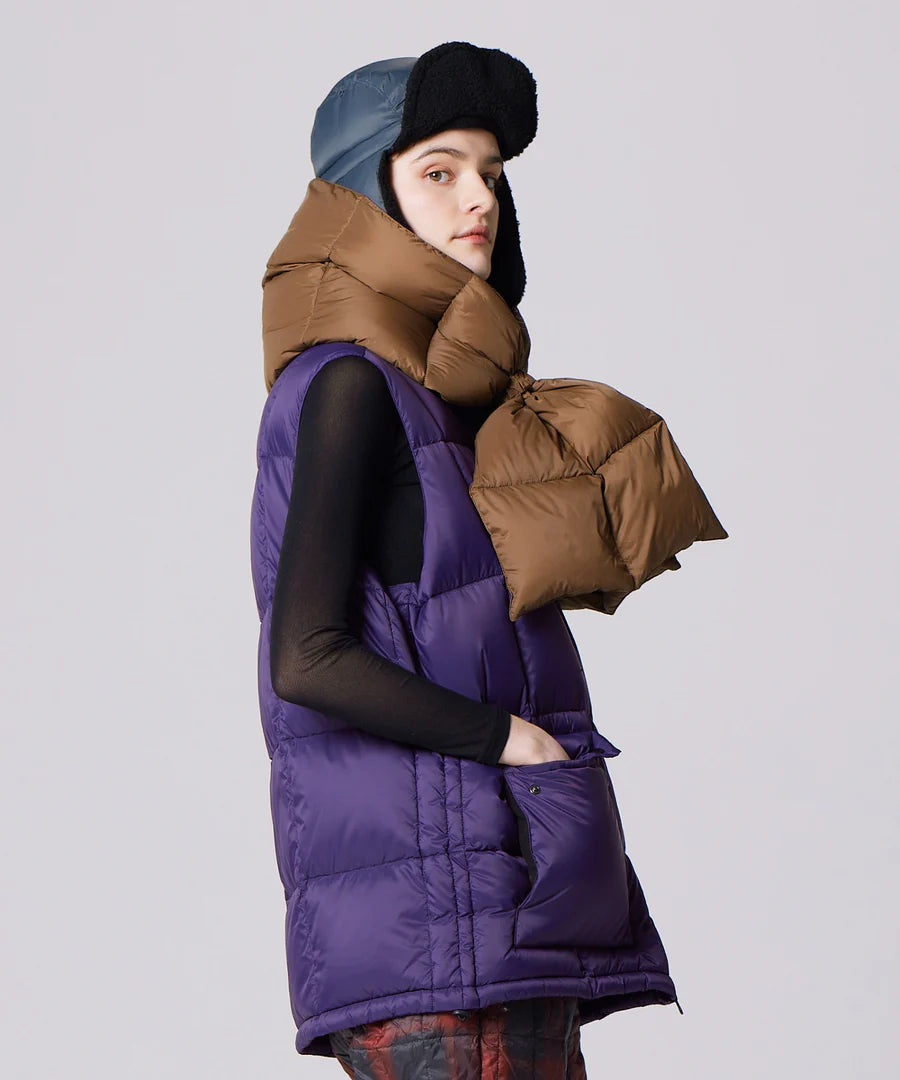 TAION / MOUNTAIN VOLUME DOWN SCARF