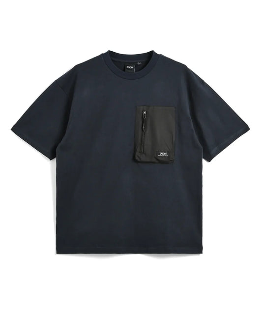 TAION / ノンダウン マウンテン クルーネックポケット Tシャツ