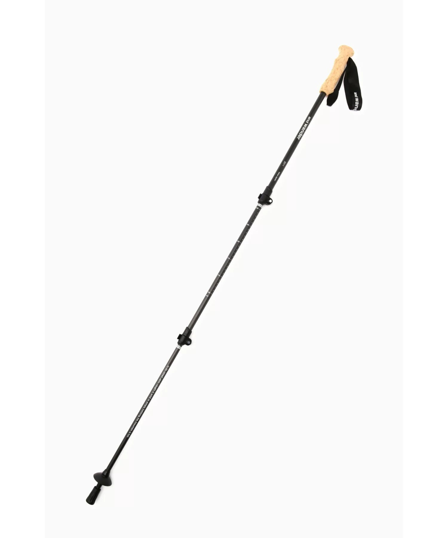 and wander / carbon trekking pole