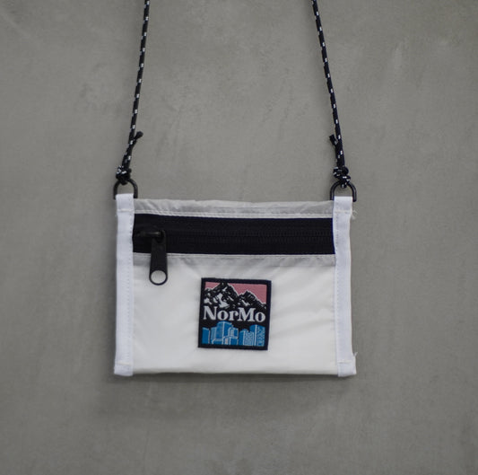 cobmaster× NorMo/別注クージーサコッシュ