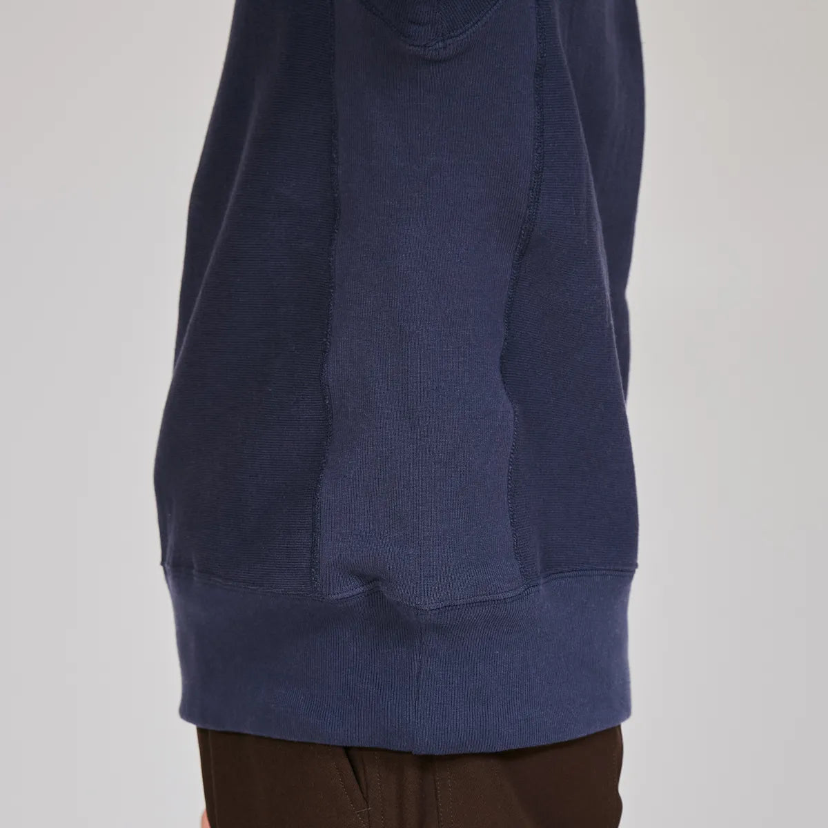Champion / REVERSE WEAVE® CREW NECK SWEATSHIRT     Relax Fit