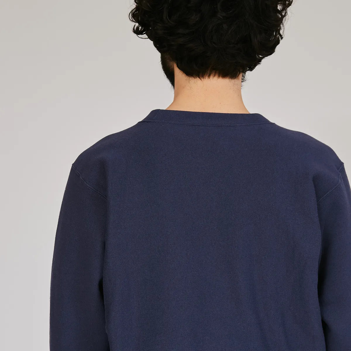 Champion / REVERSE WEAVE® CREW NECK SWEATSHIRT     Relax Fit