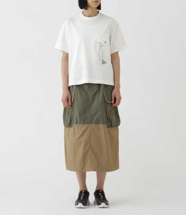 and wander / pocket T